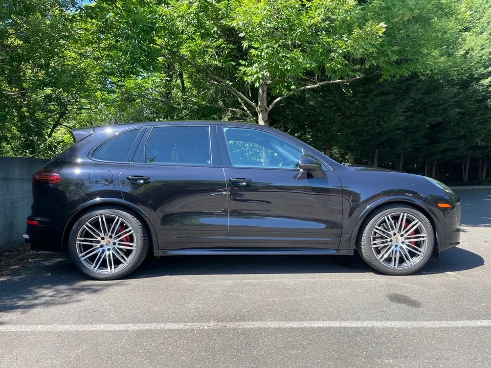 2016 Porsche 958 Cayenne GTS - Image 6 of 30