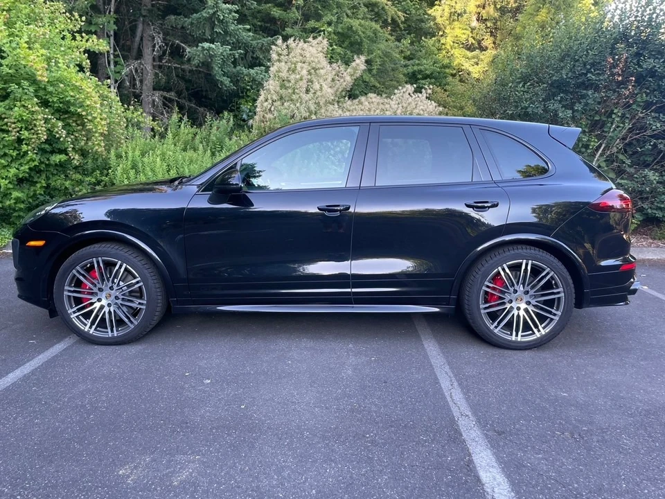 2016 Porsche 958 Cayenne GTS - Image 28 of 30
