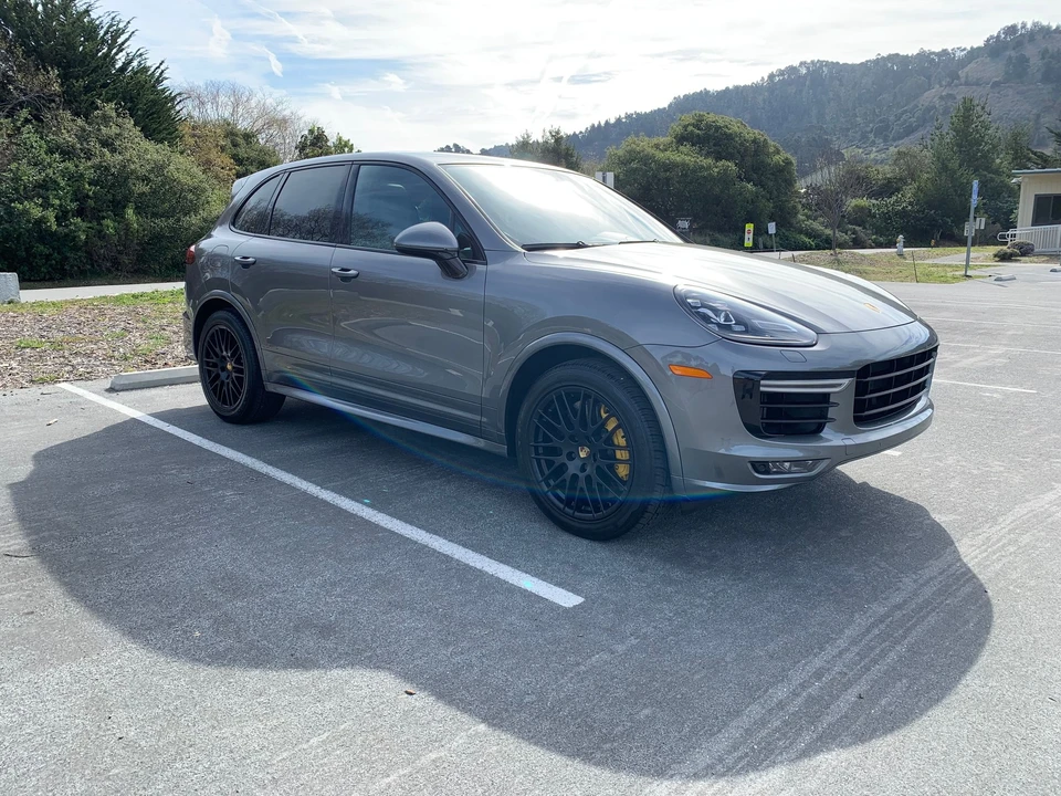2016 Porsche 958 Cayenne GTS - Image 2 of 13