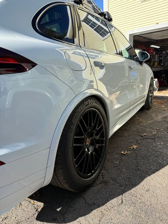 2016 Porsche 958 Cayenne GTS - Image 3 of 20