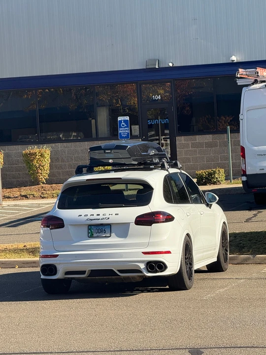 2016 Porsche 958 Cayenne GTS - Image 9 of 20
