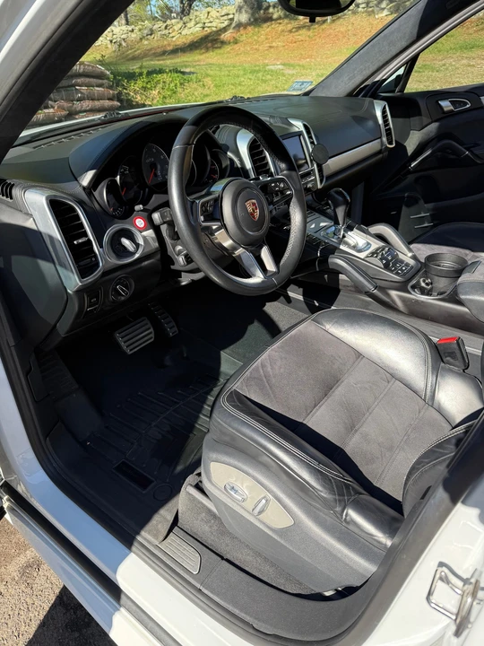 2016 Porsche 958 Cayenne GTS - Image 20 of 20