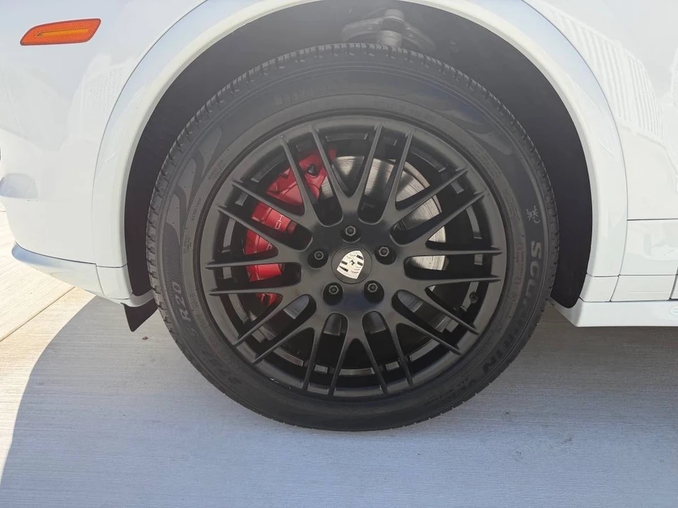 2016 Porsche 958 Cayenne GTS - Image 12 of 22