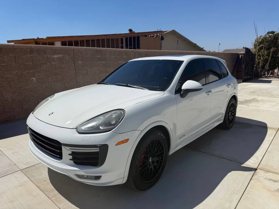 2016 Porsche 958 Cayenne GTS - Image 3 of 22