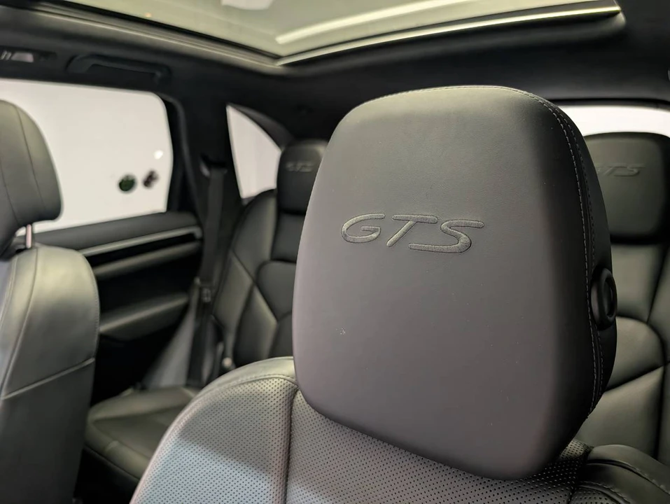 2016 Porsche 958 Cayenne GTS - Image 15 of 22