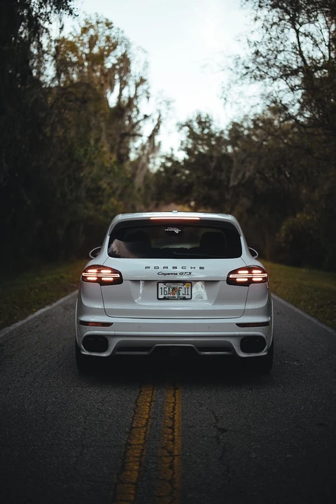 2016 Porsche 958 Cayenne GTS - Image 12 of 20