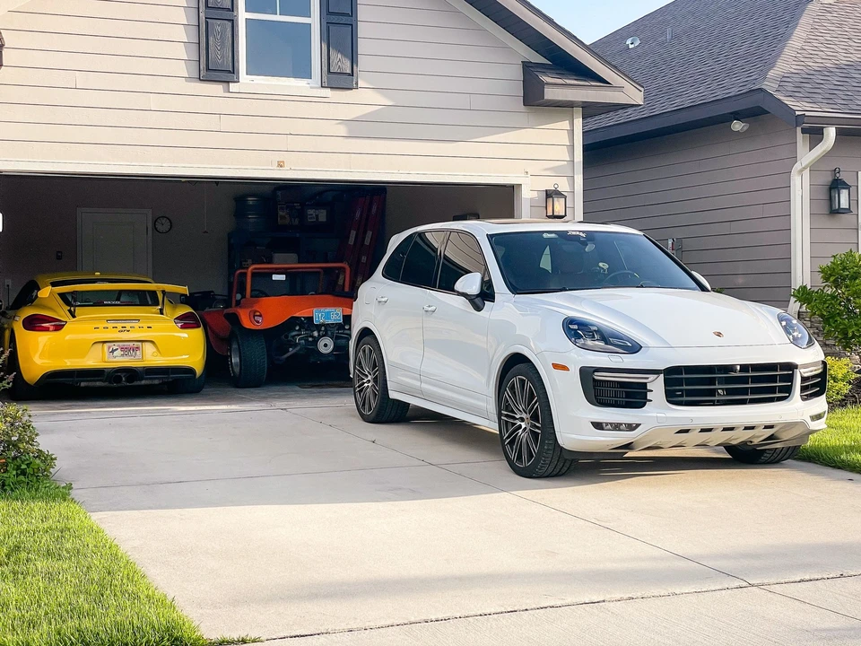2016 Porsche 958 Cayenne GTS - Image 19 of 20