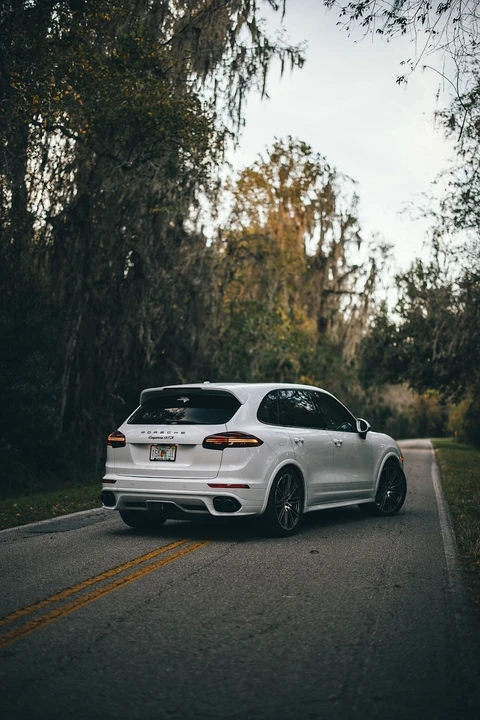 2016 Porsche 958 Cayenne GTS - Image 10 of 20