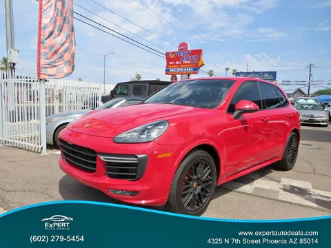2016 Porsche Cayenne GTS
