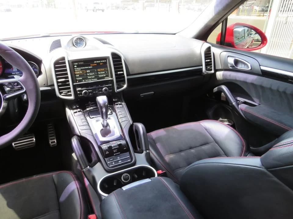 2016 Porsche 958 Cayenne GTS - Image 16 of 20