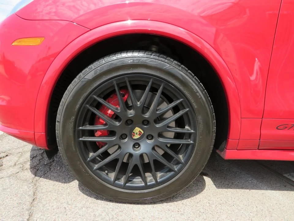 2016 Porsche 958 Cayenne GTS - Image 11 of 20