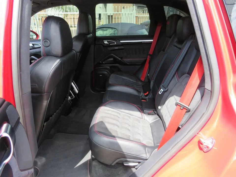 2016 Porsche 958 Cayenne GTS - Image 18 of 20
