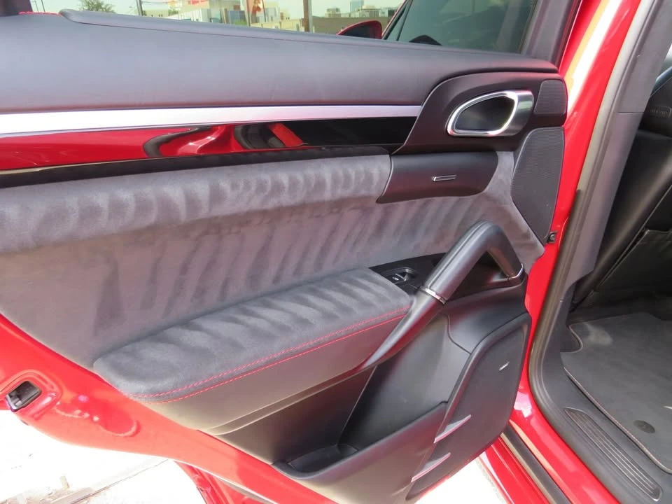 2016 Porsche 958 Cayenne GTS - Image 19 of 20