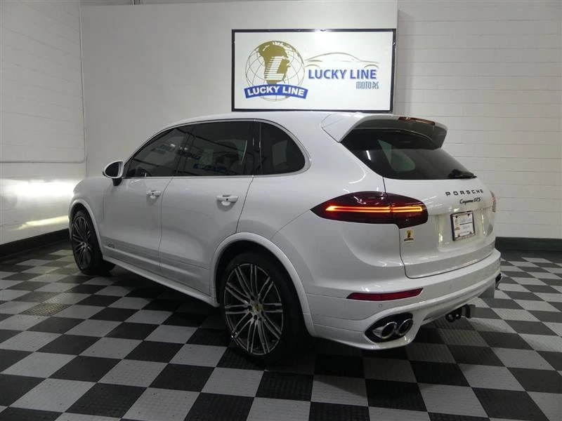 2016 Porsche 958 Cayenne GTS - Image 11 of 20