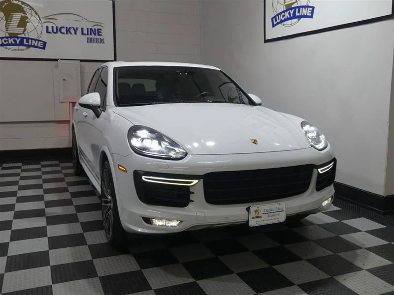 2016 Porsche 958 Cayenne GTS - Image 5 of 20
