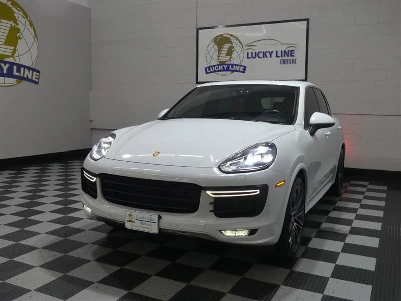 2016 Porsche 958 Cayenne GTS - Image 4 of 20