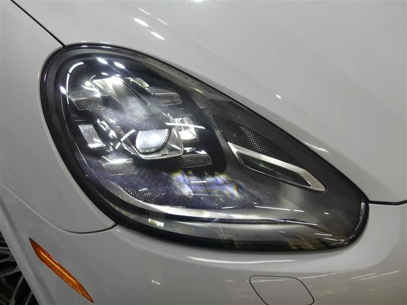 2016 Porsche 958 Cayenne GTS - Image 15 of 20