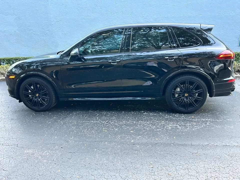 2016 Porsche 958 Cayenne GTS - Image 8 of 20