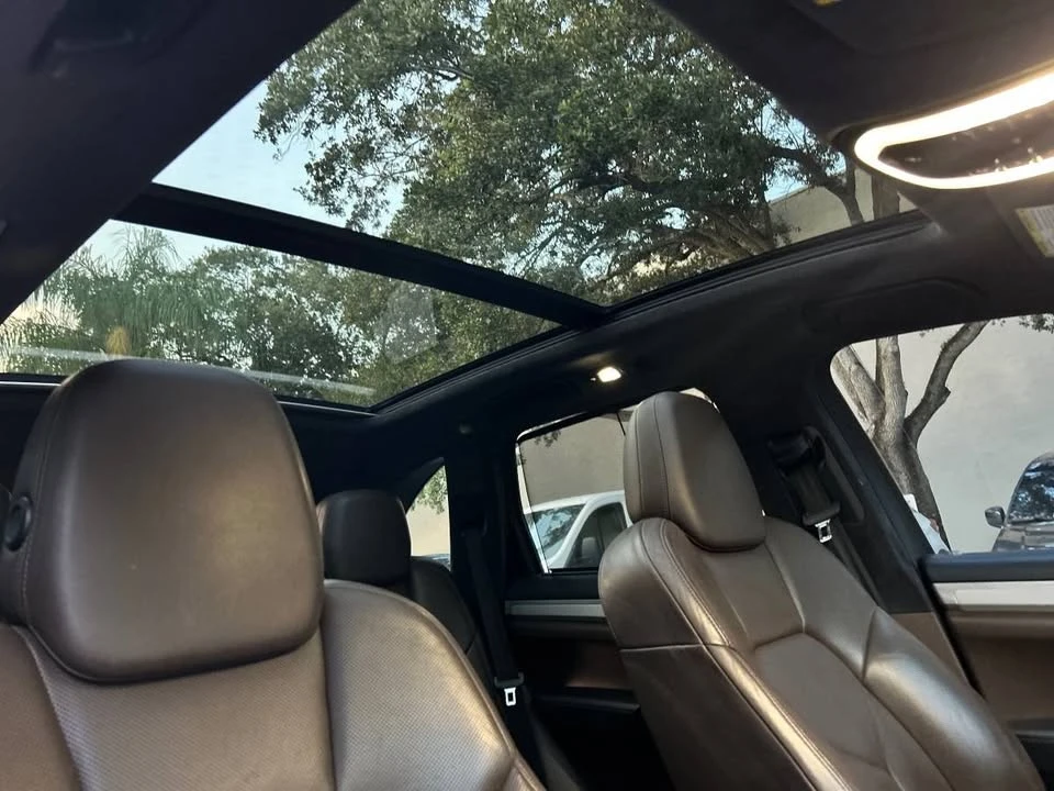 2016 Porsche 958 Cayenne GTS - Image 6 of 20