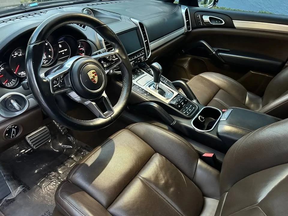 2016 Porsche 958 Cayenne GTS - Image 11 of 20