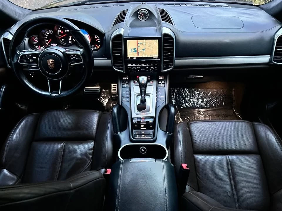 2016 Porsche 958 Cayenne GTS - Image 14 of 20