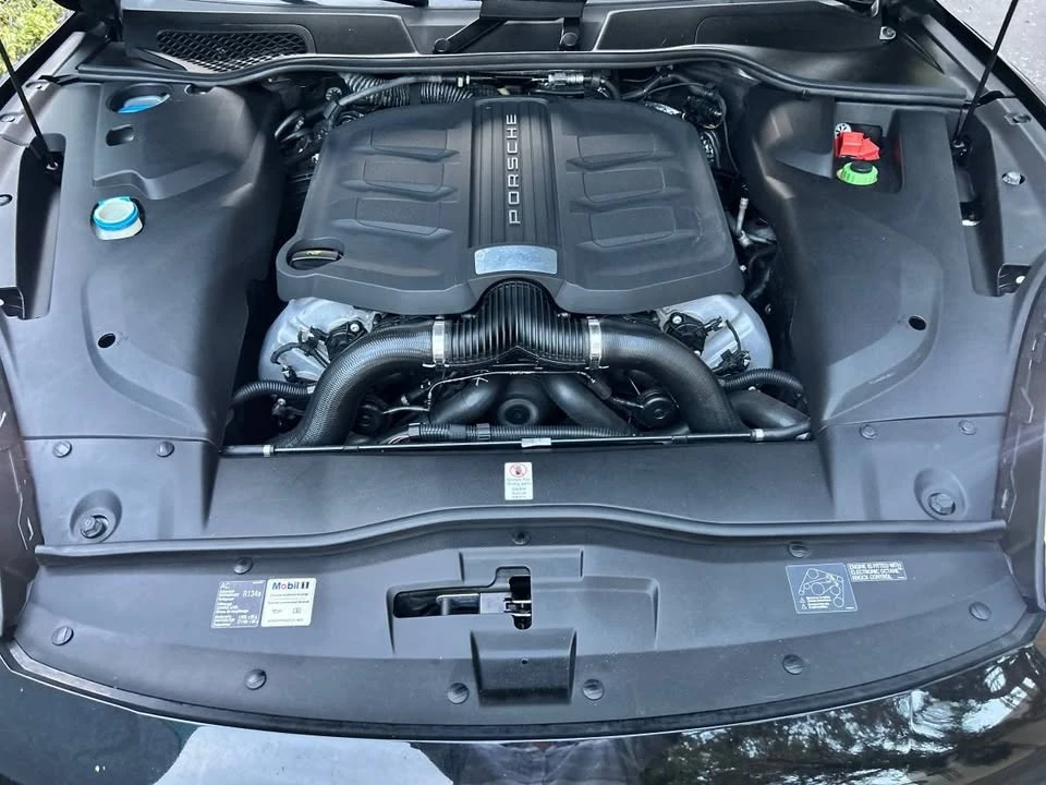 2016 Porsche 958 Cayenne GTS - Image 16 of 20