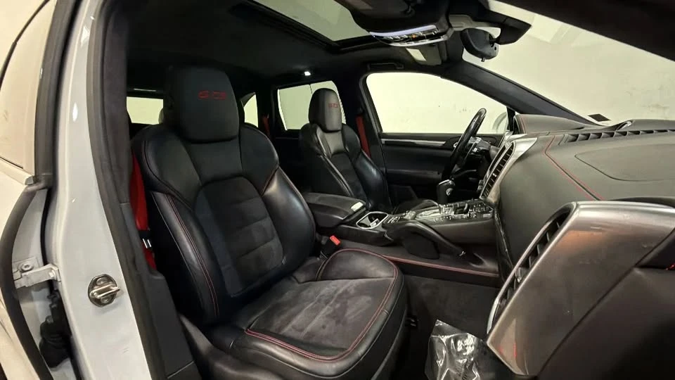 2016 Porsche 958 Cayenne GTS - Image 18 of 20