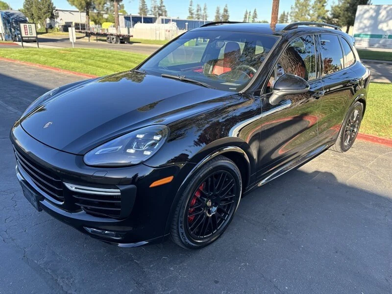 2016 Porsche 958 Cayenne GTS - Image 6 of 20
