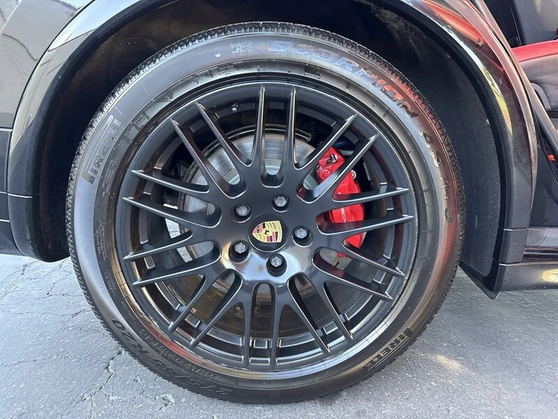 2016 Porsche 958 Cayenne GTS - Image 17 of 20