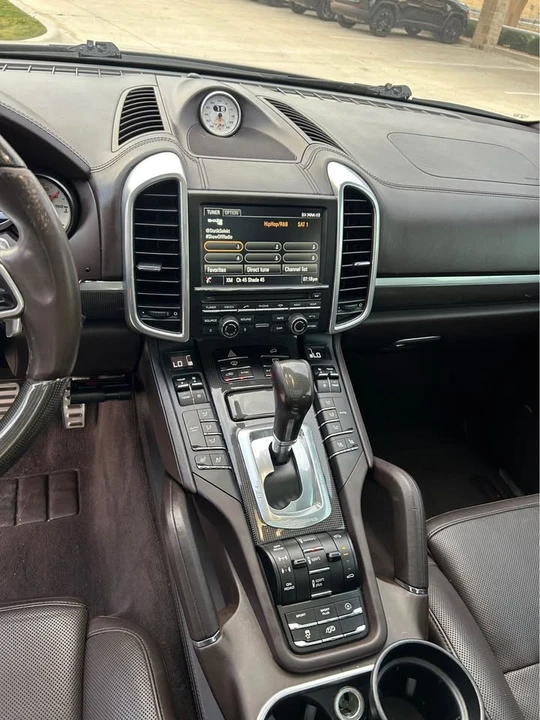 2016 Porsche 958 Cayenne GTS - Image 10 of 13