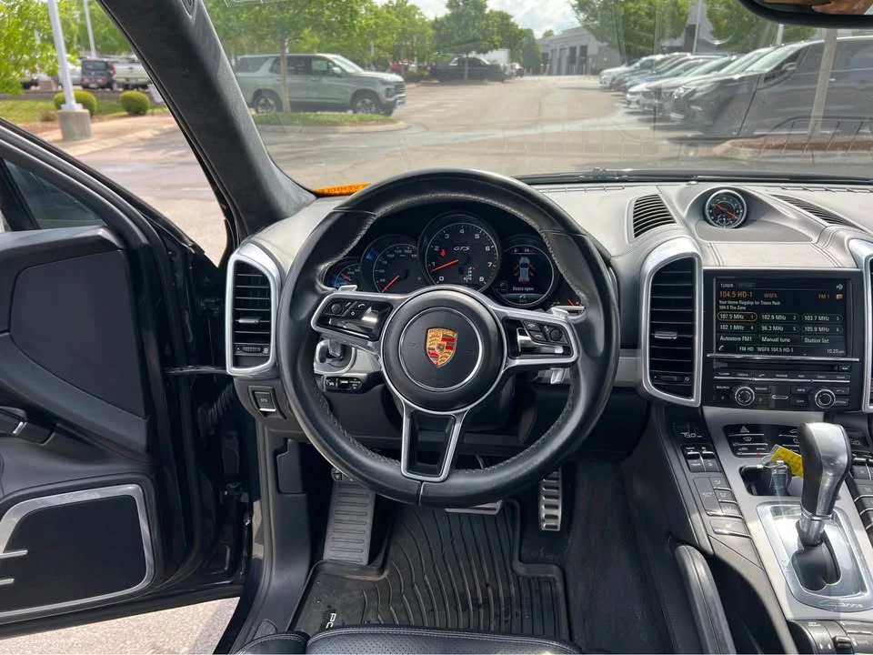 2016 Porsche 958 Cayenne GTS - Image 11 of 19