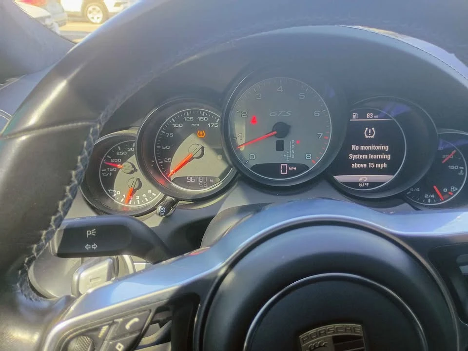 2016 Porsche 958 Cayenne GTS - Image 13 of 20