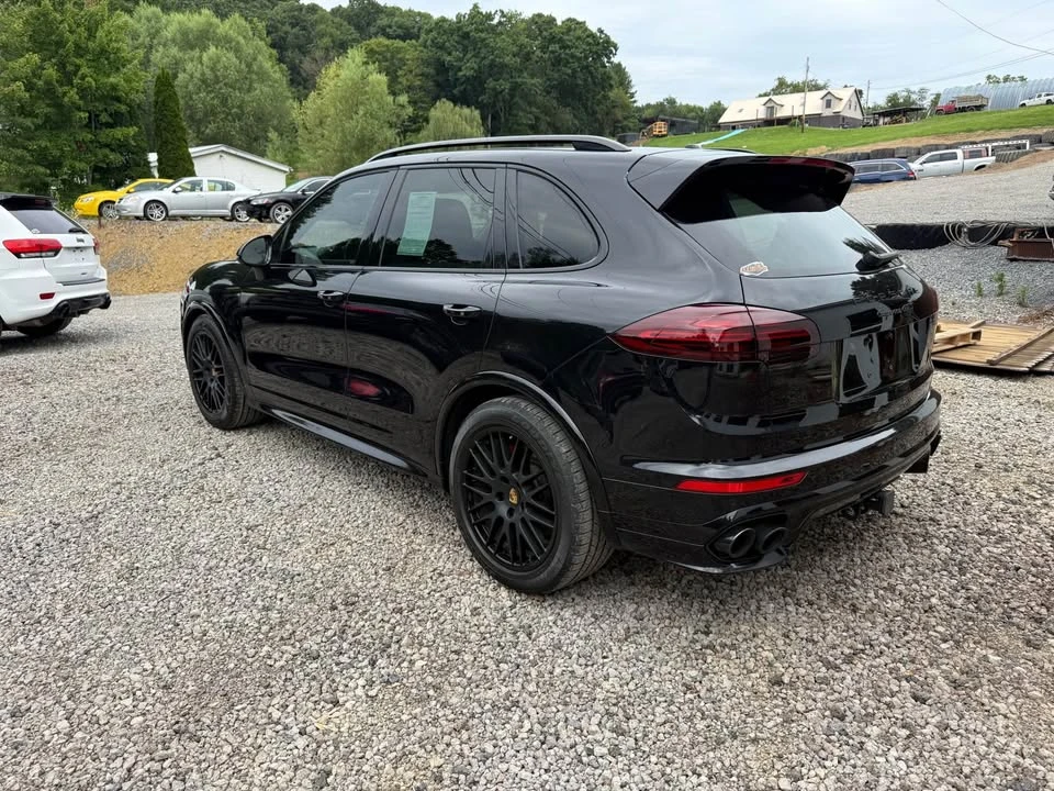 2016 Porsche 958 Cayenne GTS - Image 2 of 8