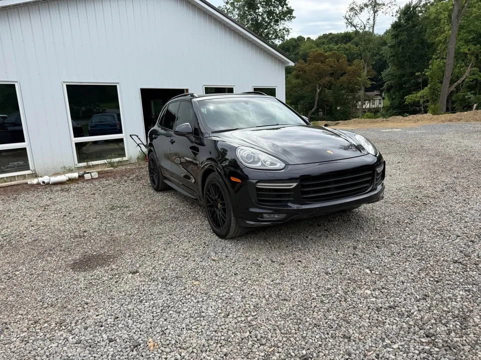 2016 Porsche 958 Cayenne GTS - Image 4 of 8