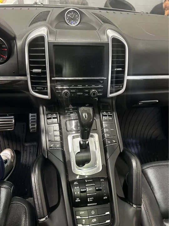 2016 Porsche 958 Cayenne GTS - Image 2 of 9