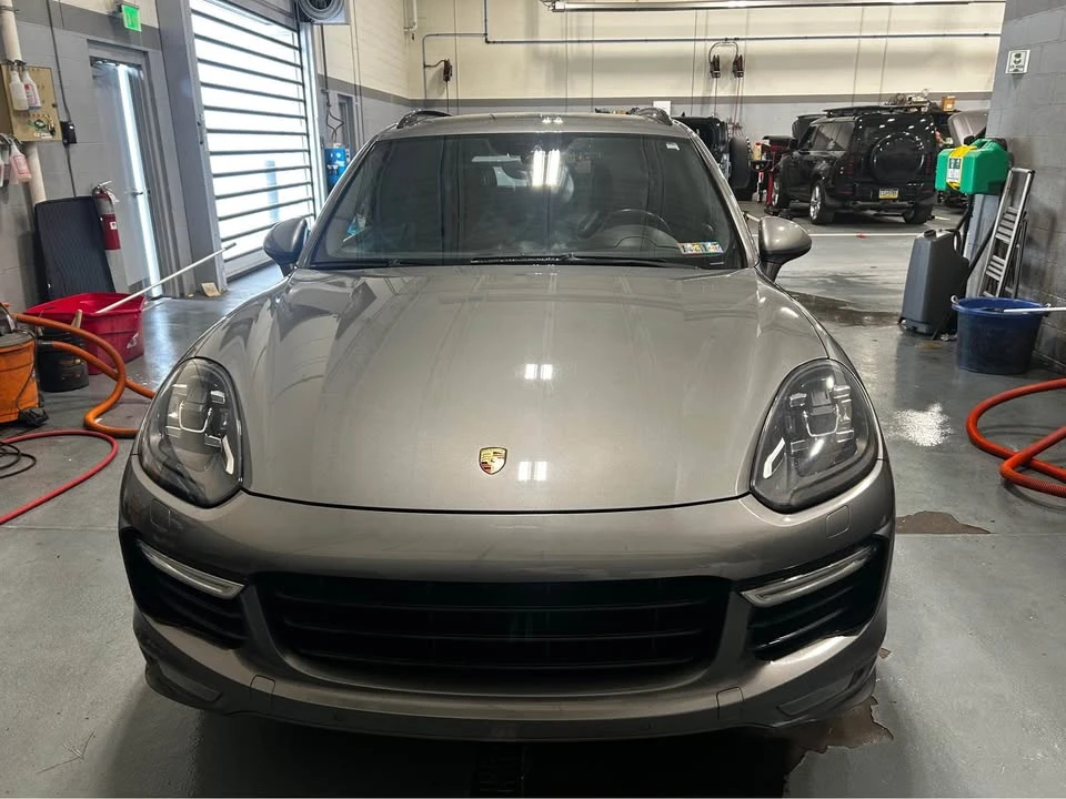 2016 Porsche 958 Cayenne GTS - Image 6 of 9