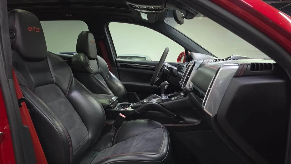 2016 Porsche 958 Cayenne GTS - Image 9 of 19
