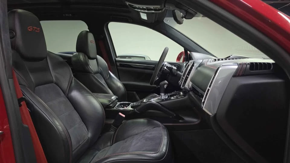 2016 Porsche 958 Cayenne GTS - Image 14 of 20