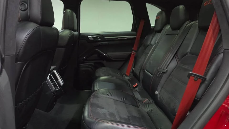 2016 Porsche 958 Cayenne GTS - Image 12 of 19