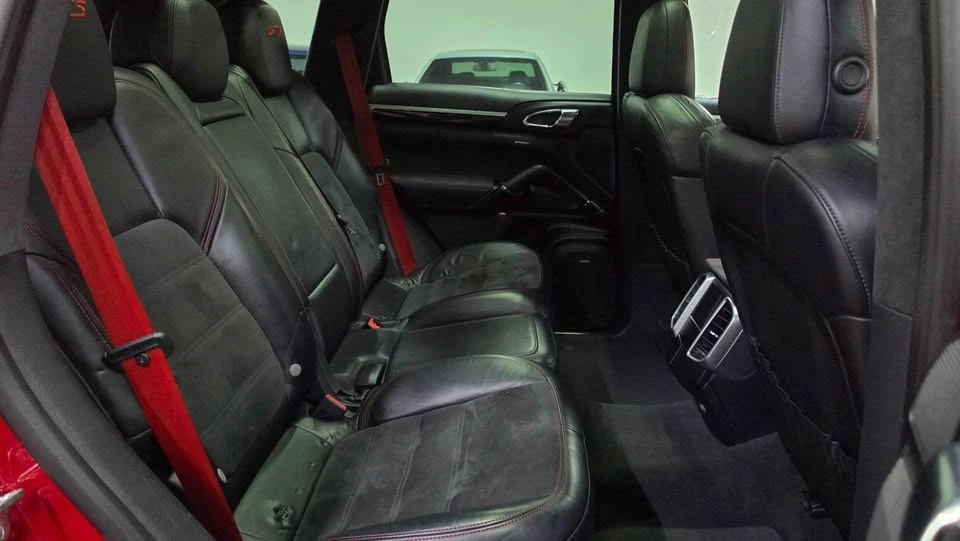 2016 Porsche 958 Cayenne GTS - Image 11 of 19
