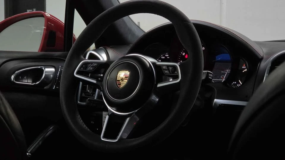 2016 Porsche 958 Cayenne GTS - Image 17 of 20