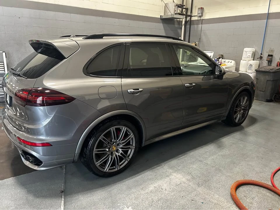 2016 Porsche 958 Cayenne GTS - Image 9 of 9