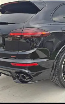 2016 Porsche Cayenne GTS Sport Utility 4D