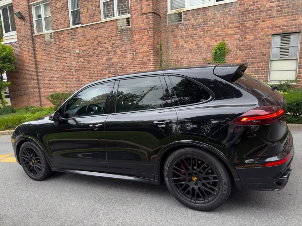 2016 Porsche 958 Cayenne GTS - Image 2 of 8