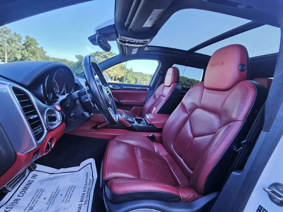 2016 Porsche 958 Cayenne GTS - Image 11 of 18