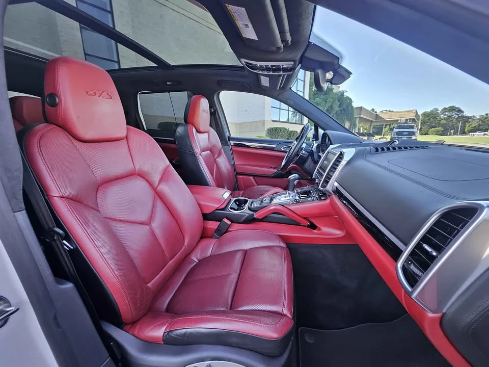 2016 Porsche 958 Cayenne GTS - Image 15 of 18