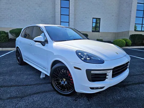 2016 Porsche Cayenne GTS Sport Utility 4D