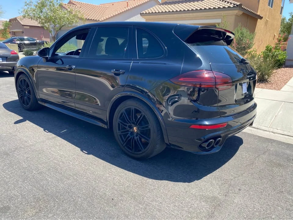 2016 Porsche 958 Cayenne GTS - Image 4 of 8