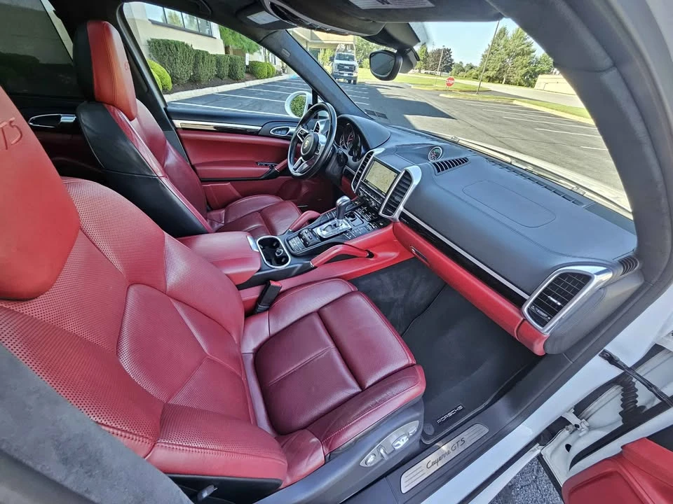 2016 Porsche 958 Cayenne GTS - Image 14 of 18