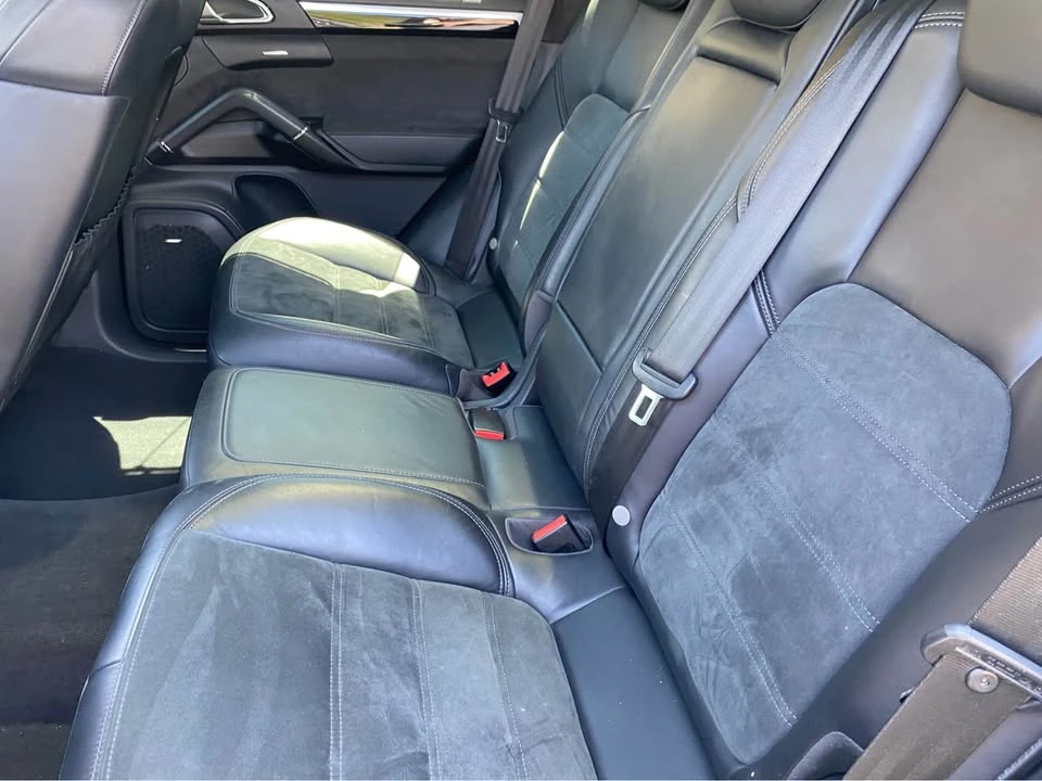 2016 Porsche 958 Cayenne GTS - Image 7 of 8